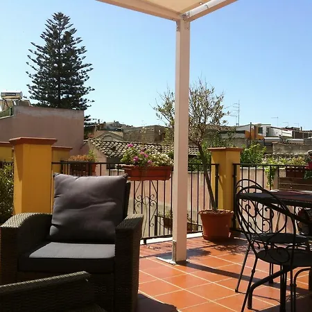 Apartment Pauli's Holiday House Monserrato